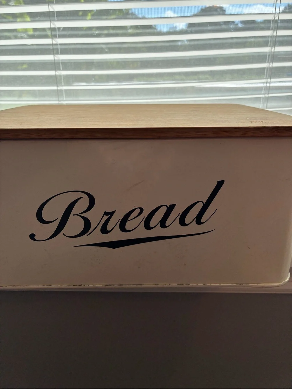 White Bread Box with Natural Wood Lid - Stylish Kitchen Storage